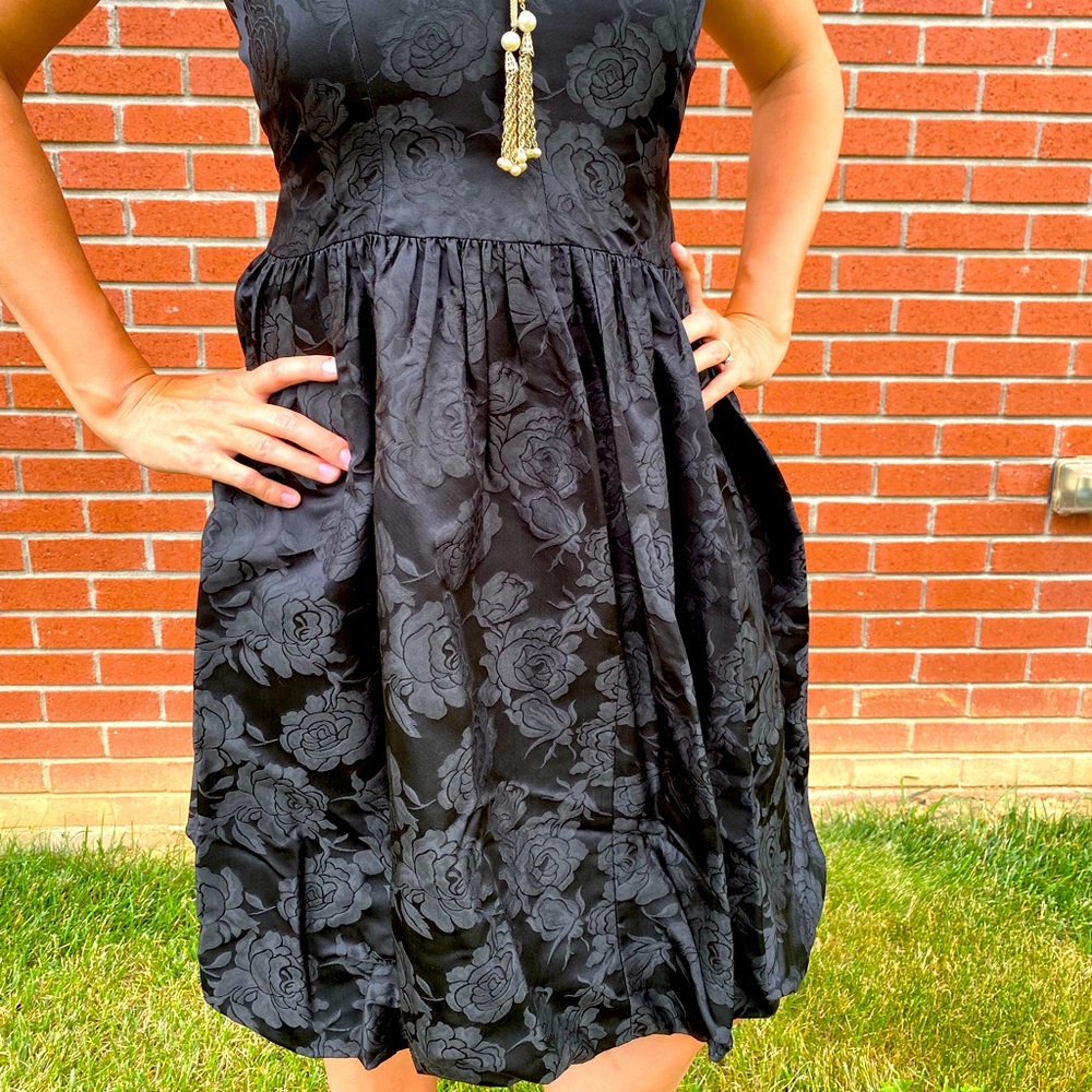 Black AnnTaylor 4P dress